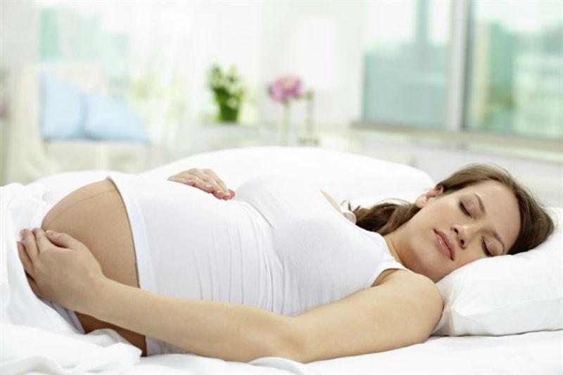 Ύπνος Ανάσκελα κατά την εγκυμοσύνη